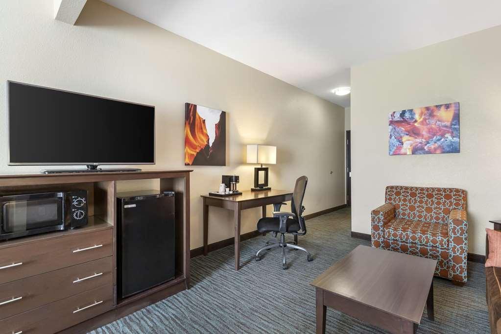 Best Western Plus Longhorn Inn & Suites Luling Camera foto
