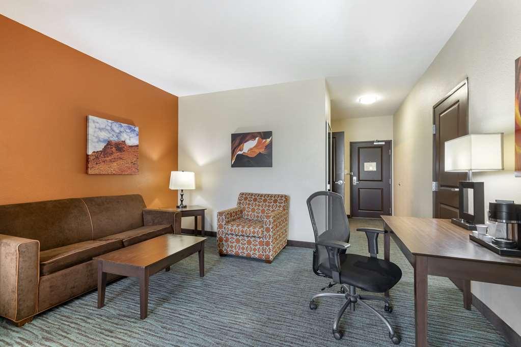 Best Western Plus Longhorn Inn & Suites Luling Camera foto