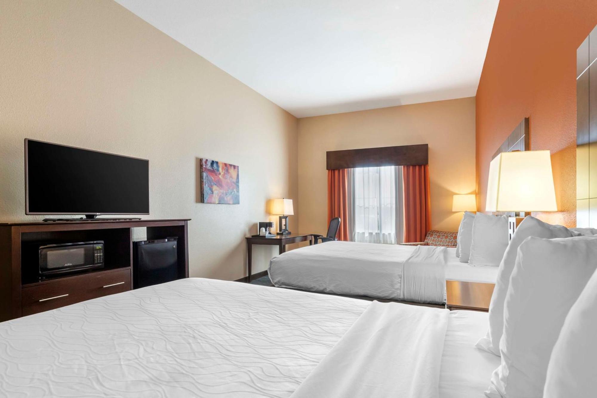 Best Western Plus Longhorn Inn & Suites Luling Esterno foto